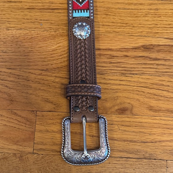 Ariat Brown Leather Belt with Silver Buckle and Colorful - Picture 3 of 12